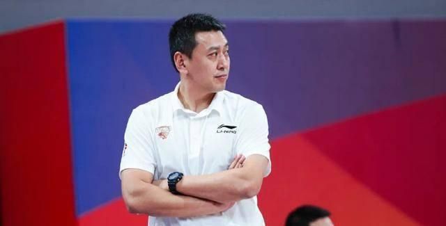 坐公交忘穿内裤被挺进h小